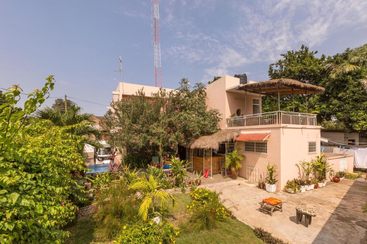 Agoo Hostel (Adults Only) أكرا المظهر الخارجي الصورة