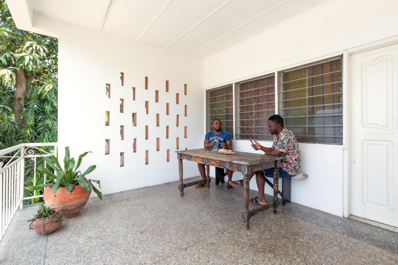 Agoo Hostel (Adults Only) أكرا المظهر الخارجي الصورة